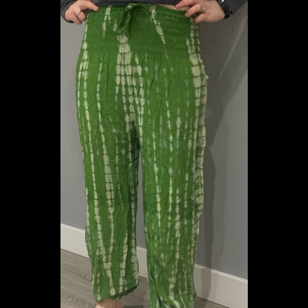 NWOT Green Tie Dye Baggy Bodhi Pants